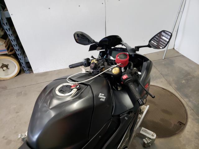 2017 SUZUKI GSX-R1000 JS1DM11B8H2101583