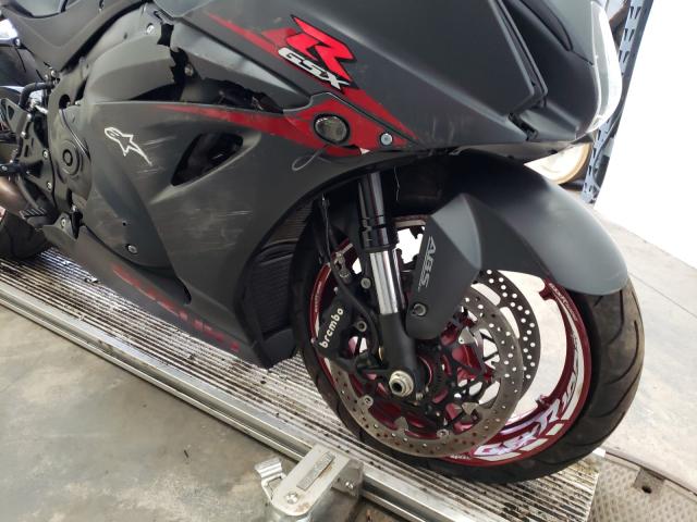 2017 SUZUKI GSX-R1000 JS1DM11B8H2101583