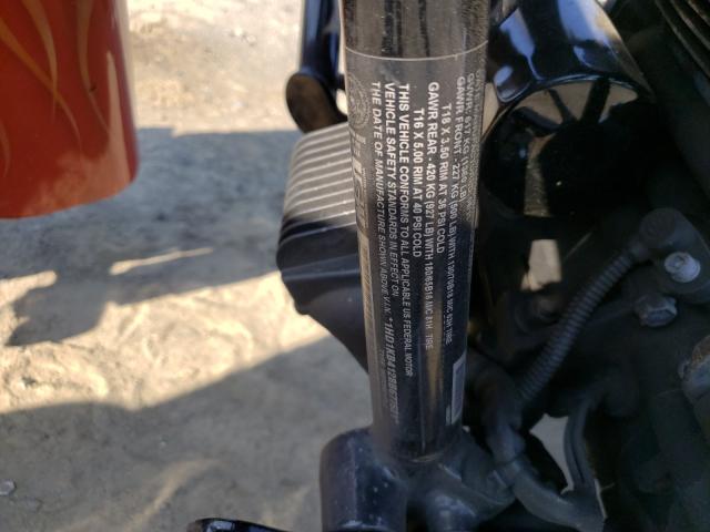 2011 HARLEY-DAVIDSON FLHX 1HD1KB412BB677621