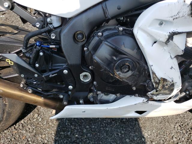 2018 SUZUKI GSX-R1000 JS1DM11HXJ2100493