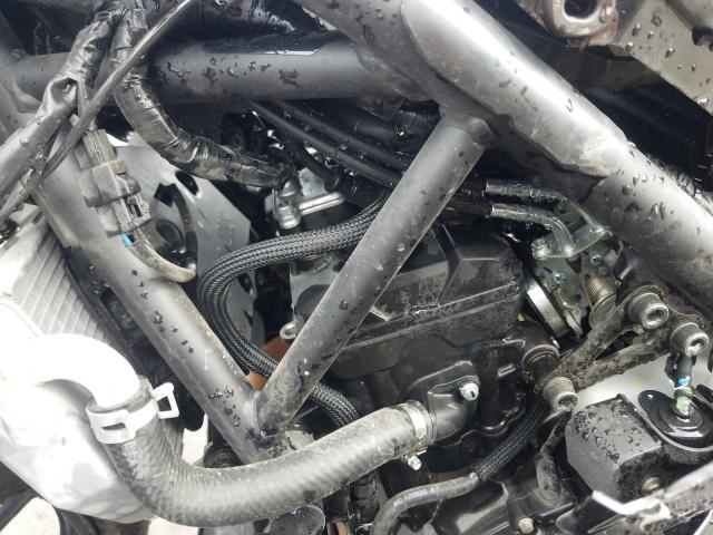 2021 YAMAHA YZFR3 A MH3RH18Y1MK005008