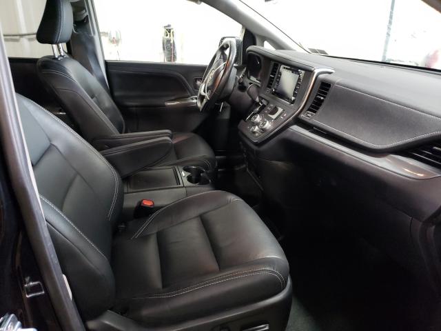 2018 TOYOTA SIENNA SE 5TDXZ3DC3JS938177