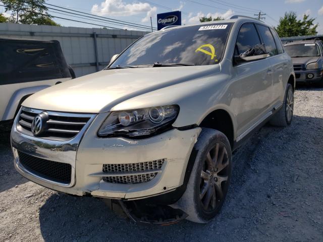2010 VOLKSWAGEN TOUAREG TD WVGAK7A93AD001170