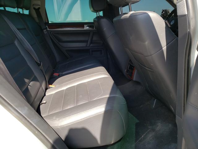 2010 VOLKSWAGEN TOUAREG TD WVGAK7A93AD001170