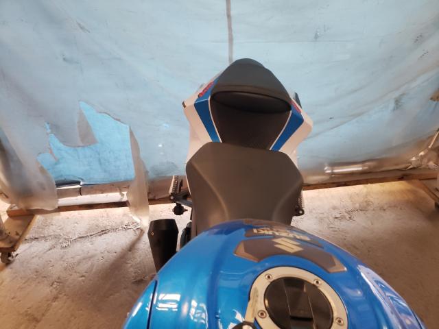 2013 SUZUKI GSX-R600 JS1GN7FAXD2100622