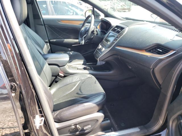 2017 LINCOLN MKC RESERV 5LMCJ3C94HUL13829