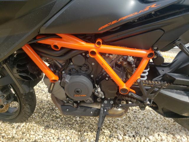 2021 KTM 1290 SUPER VBKV39407MM934861