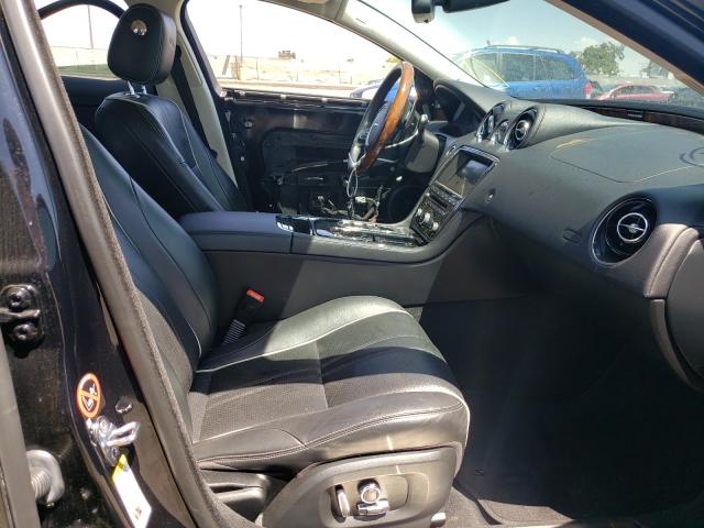 2017 JAGUAR XJ SAJWA1C7XH8W08905