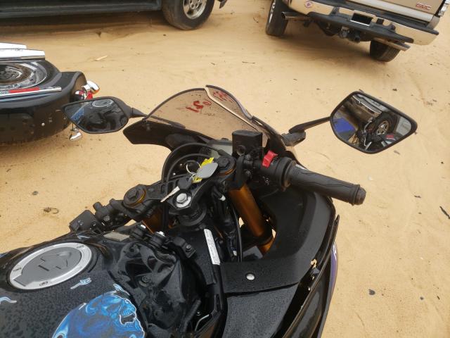 2021 YAMAHA YZFR3 A MH3RH18Y2MK005132