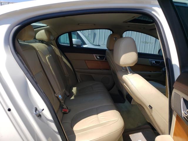 2010 JAGUAR XF LUXURY SAJWA0FA6AHR52917