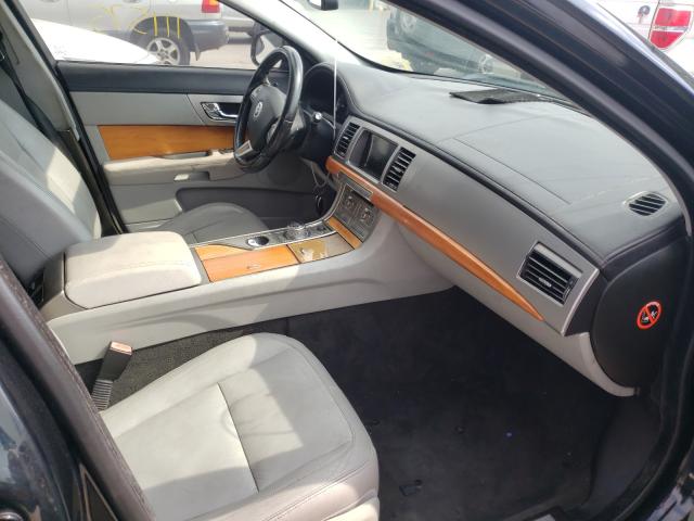 2010 JAGUAR XF LUXURY SAJWA0FA0AHR61998