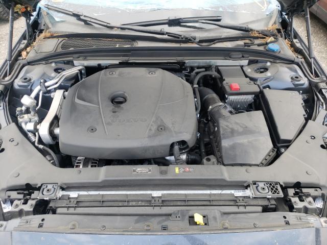 2021 VOLVO S60 T5 MOM 7JR102FK9MG095102