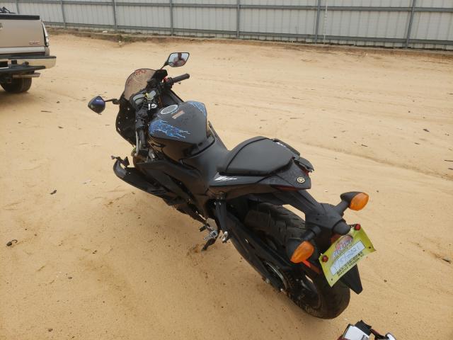2021 YAMAHA YZFR3 A MH3RH18Y2MK005132