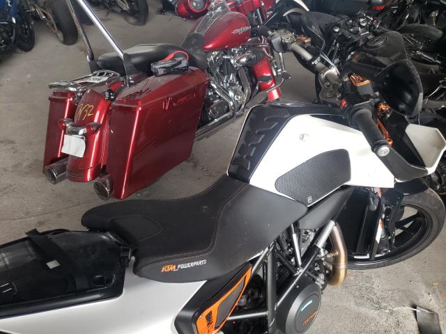 2018 KTM 690 DUKE VBKLDV405JM714417