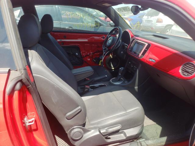 2016 VOLKSWAGEN BEETLE SE 3VWJ17AT6GM617085