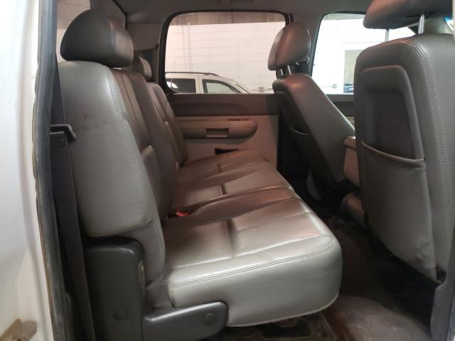 2011 GMC 3500 HD 1GT422C87BF140149