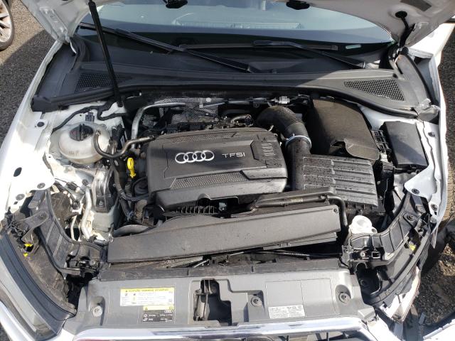 2015 AUDI A3 2.0T WAUBFGFFXF1051582