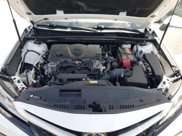 2018 TOYOTA CAMRY L/LE 4T1B11HK9JU027673