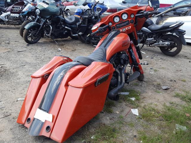 2010 HARLEY-DAVIDSON FLHX 1HD1KB417AB640661
