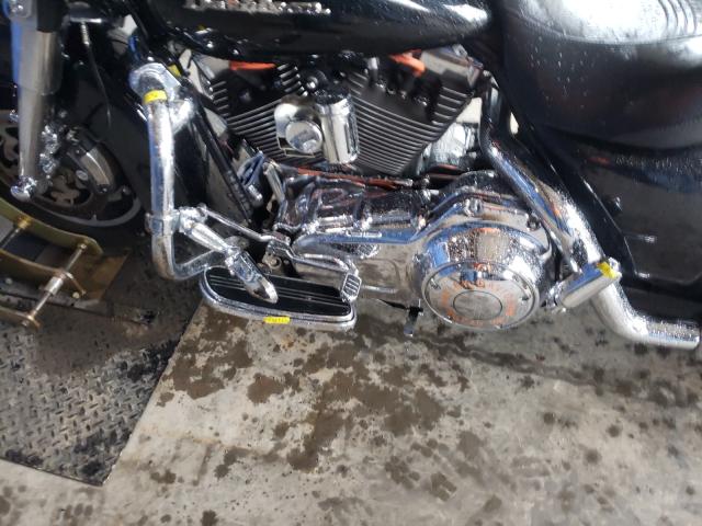 2008 HARLEY-DAVIDSON FLHX 1HD1KB4118Y685389