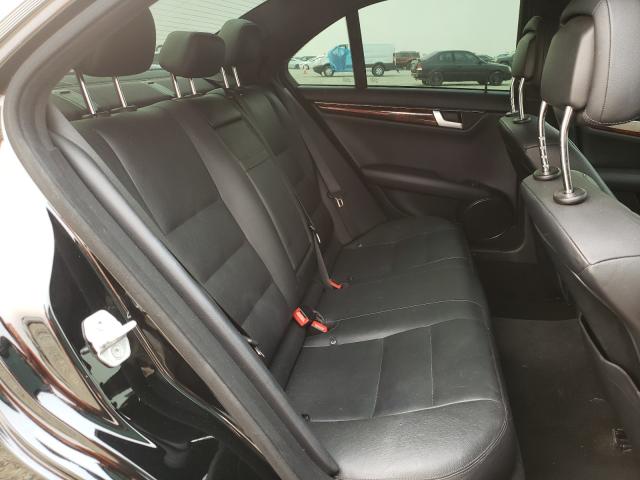 2012 MERCEDES-BENZ C250 WDDGF4HB7CA613019