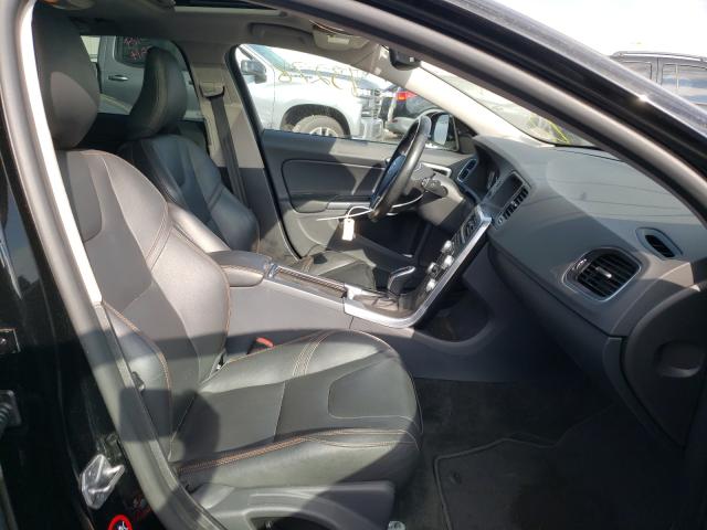 2016 VOLVO V60 CROSS YV4612HK0G1003524