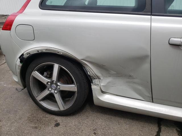2011 VOLVO C30 T5 YV1672MK8B2203328