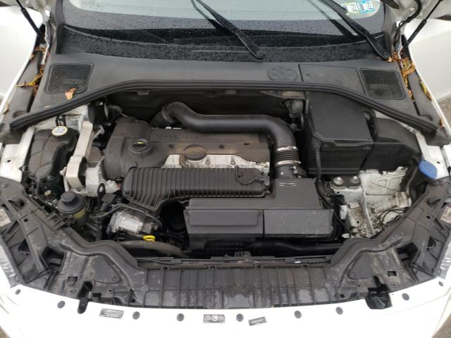 2015 VOLVO V60 PREMIE YV1612SK9F1265479