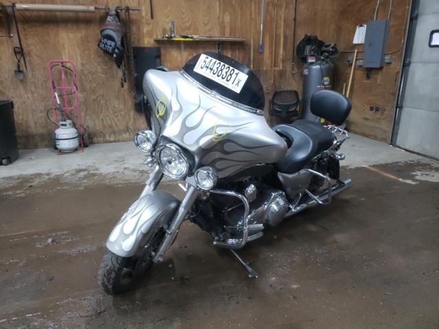 2009 HARLEY-DAVIDSON FLHX 1HD1KB4189Y609136