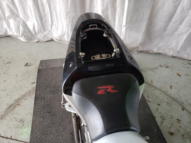 2002 SUZUKI GSX-R1000 JS1GT74A722105556