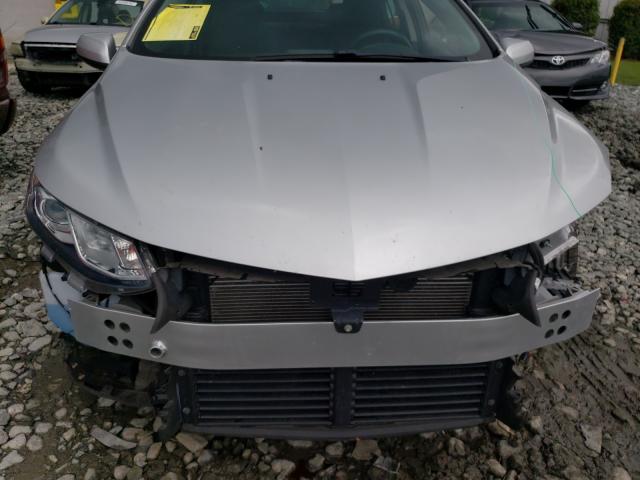 VIN 1G1RC6S54HU190859 2017 Chevrolet Volt, LT no.9