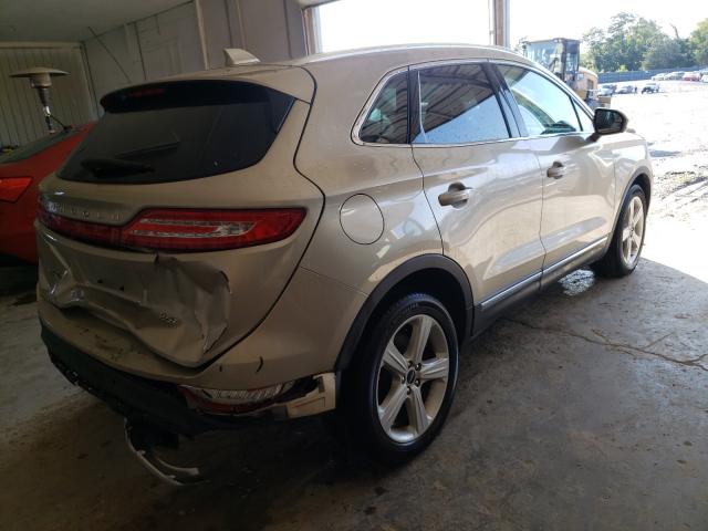 2017 LINCOLN MKC PREMIE 5LMCJ1C92HUL27555