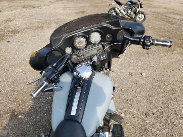 2009 HARLEY-DAVIDSON FLHTCU 1HD1FC4149Y684569