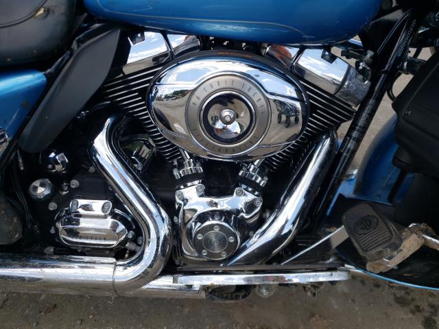2011 HARLEY-DAVIDSON FLHTCU 1HD1FC415BB601482