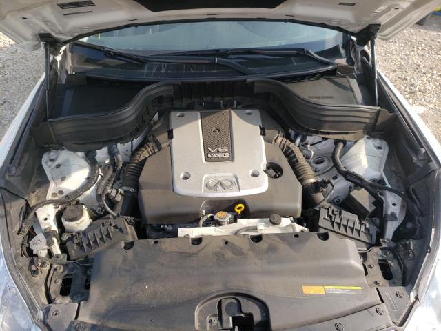 2017 INFINITI QX50 JN1BJ0RR5HM413661