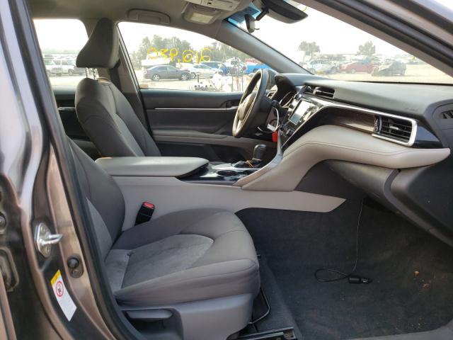 2018 TOYOTA CAMRY LE A 4T1B11HK9JU047146