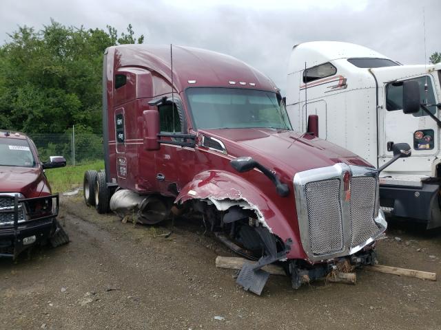 Salvage cars for sale from Copart Chambersburg, PA: 2017 Kenworth Construction