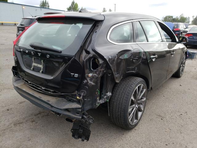 2015 VOLVO V60 PREMIE YV126MEB8F1186344