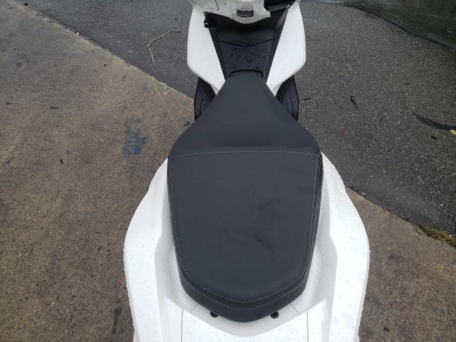 2015 HONDA PCX 150 RLHKF1802FY002814