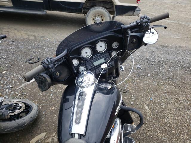 2010 HARLEY-DAVIDSON FLHTC 1HD1KB414AB610484