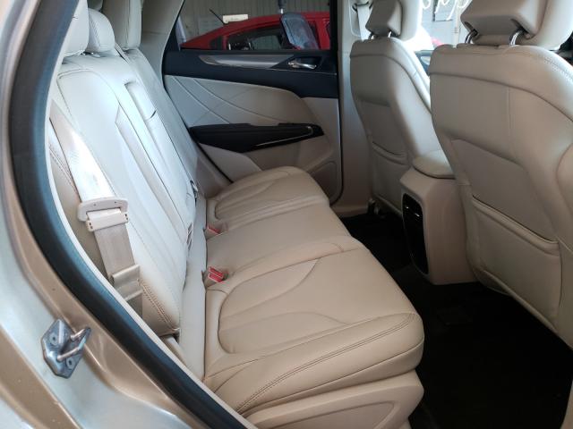 2017 LINCOLN MKC PREMIE 5LMCJ1C92HUL27555