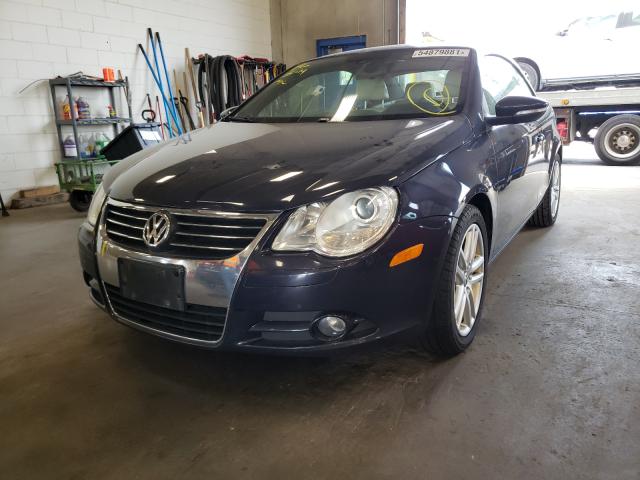2011 VOLKSWAGEN EOS LUX WVWFW7AH8BV002977