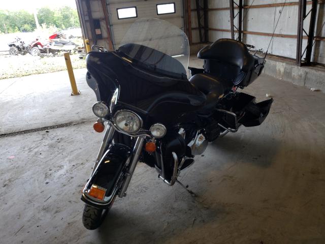 2010 HARLEY-DAVIDSON FLHTCU 1HD1FC417AB615382