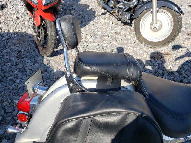 2004 SUZUKI VL800 JS1VS54A242105515