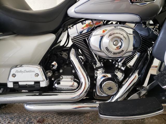 2009 HARLEY-DAVIDSON FLHTCU 1HD1FC4139Y687513