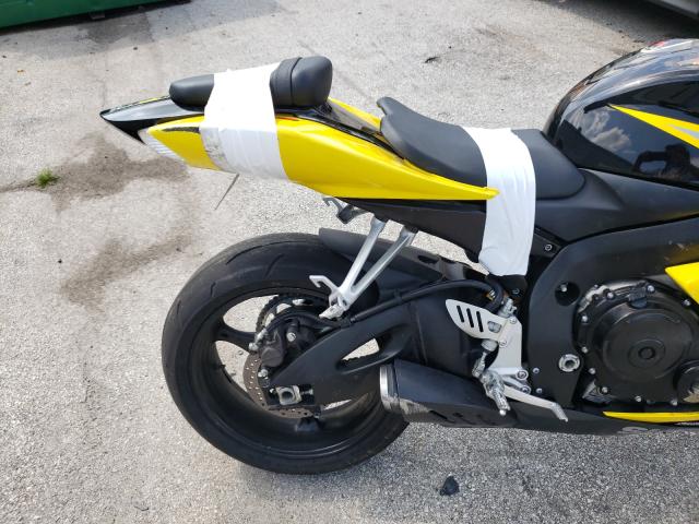 2006 SUZUKI GSX-R750 JS1GR7KA062101632