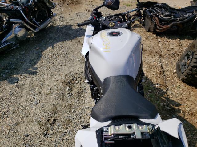 2020 SUZUKI GSX-R600 JS1GN7FA7L7100353