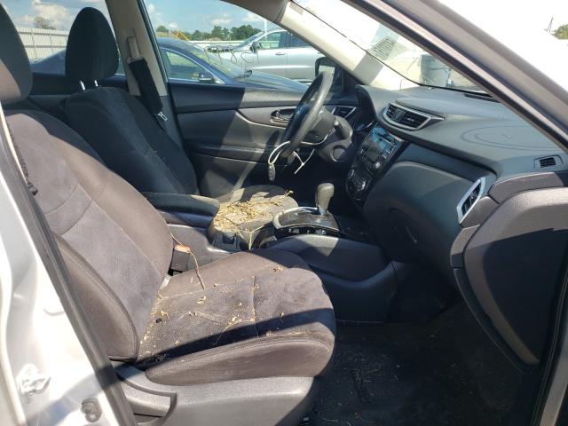 2015 NISSAN ROGUE S/SL KNMAT2MTXFP550401