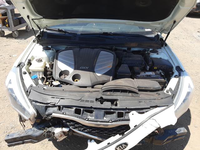 2016 KIA CADENZA LU KNALN4D72G5201289