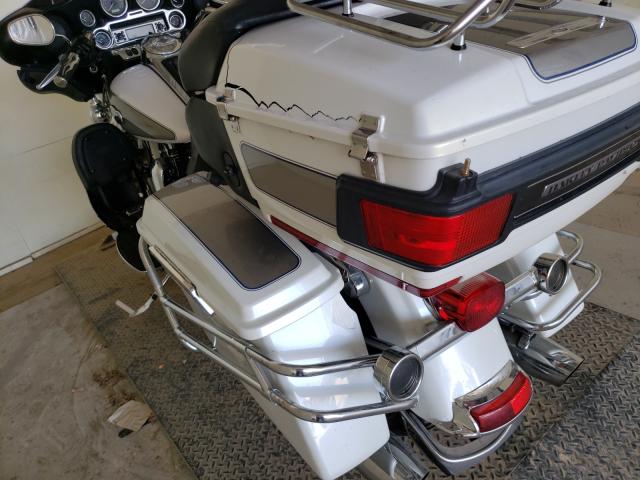 2009 HARLEY-DAVIDSON FLHTCU 1HD1FC4139Y687513